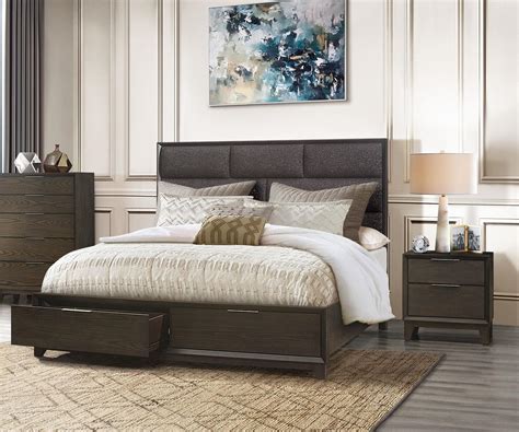 Grey Fabric & Silver Accents King Size Bed & 2 Nightstands Made in ...