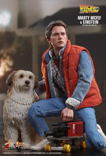 Marty McFly And Einstein Back To The Future Hot Toys Medicom Toy