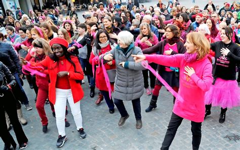 One Billion Rising Tanzaktion In Saarbr Cken