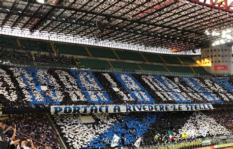 Gianluca Di Marzio Inter Coreografia Della Curva Nord Per Incitare