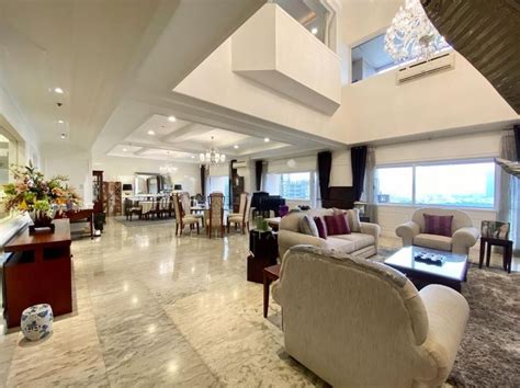 4BR Penthouse Le Triomphe Salcedo Village Makati For Sale Property