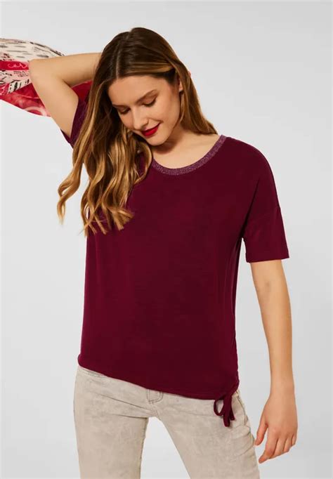 STREET ONE T Shirt mit Schimmer Detail für Damen in Rot STREET ONE