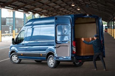 Ford Transit L3H2 FWD 2 0 EcoBlue 105pk Ambiente Prijzen En Specificaties