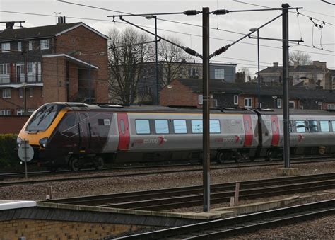 Class 220 220014 British Rail Class 220 Voyager Diesel Flickr