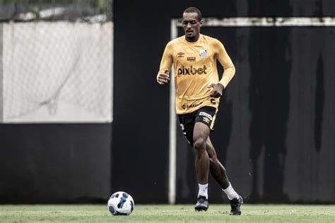 Luiz Felipe Tem Edema Na Coxa E Desfalca O Santos Contra O Flamengo