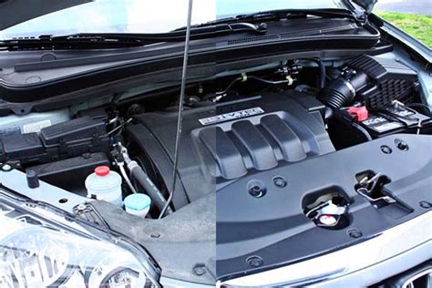 Tutoriel Bien Nettoyer Le Compartiment Moteur D Une Voiture