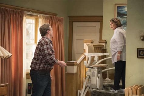 Roseanne Season 10 Episode 3 Photos Roseanne Gets The Chair Seat42f