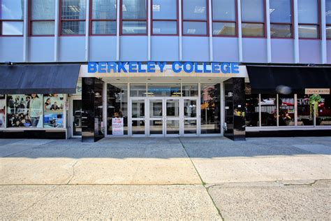 berkeley college  close  white plains campus