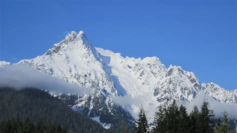 Beautiful Whitehorse Mt In Darrington Wa Places To Visit Natural