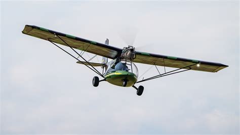 Arrivals Photo By Connor Madison Eaa Airventure Oshkosh Flickr