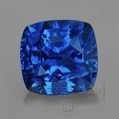 Natural Royal Blue Sapphire Round Roulette Cut Cts