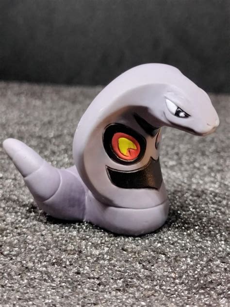 1997 Pokemon Finger Puppet Arbok Figure Gotta Catch Them All Nintendo