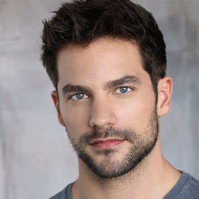 Brant Daugherty height - How tall is Brant Daugherty?