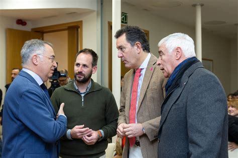 Fotos De La Presentaci N De La Campa A Acogimiento Es De La Fundaci N