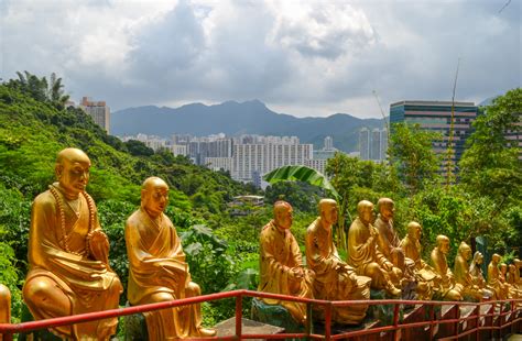 Exploring The Ten Thousand Buddhas Monastery And Sha Tin Becky Exploring