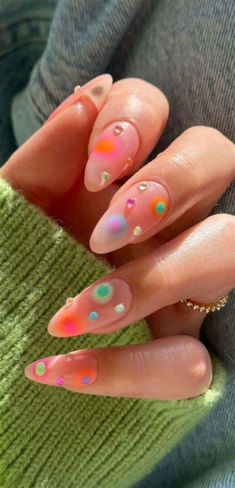 Embrace The Warmth With Radiant Summer Nails Aura Rainbow Nails