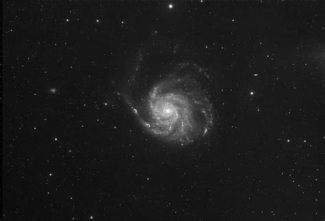 超新星現る M101回転花火銀河 山も星も