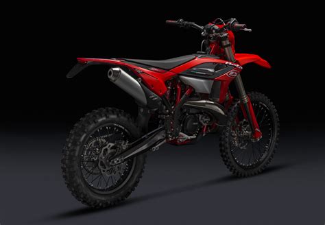 FIRST LOOK 2023 BETA RR RANGE Transmoto