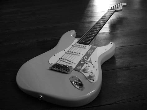 Squier Bullet strat with mods | Squier-Talk Forum