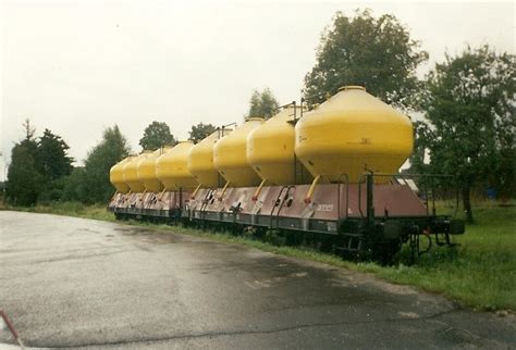 Gattung U Sonderwagen Silowagen Fotos Bahnbilder De