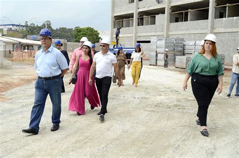 Cidad Os Visitam Obras Do Novo Hospital De V Rzea Paulista Jornal Da