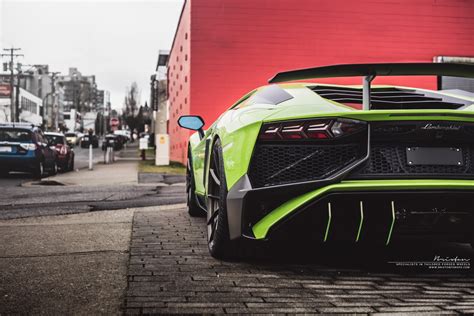 Lime Green Eye-Candy: Lamborghini Aventador with Custom Parts | CARiD ...