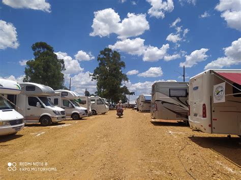 EXPO CAMPING CONTARÁ 600 MOTORHOMES ACAMPANHADOS EM PINHAIS