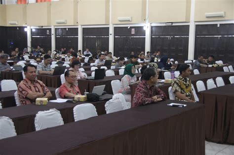 Dosen Di Widyatama Ikuti Sosialisasi Sistem Informasi Sumberdaya