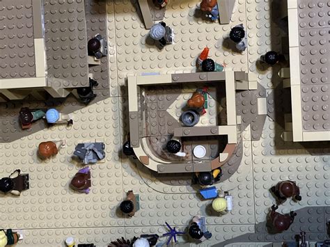 Tatooine Thursday - North End Public Restroom : r/legostarwars