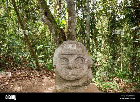 Colombia San Agustín el bosque de estatuas o Bosque de las Estatuas