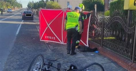 Tragedia w Łódzkiem Nie żyje 56 letnia rowerzystka RMF 24