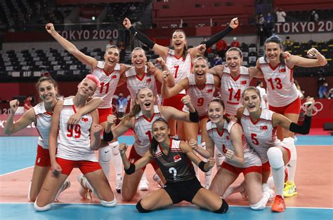 Turkey Womens Volleyball Team Stuns Defending Olympic Champion China