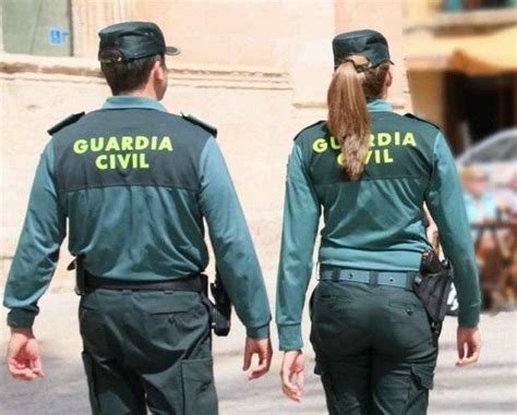 Investigado Por Hacerse Pasar Por Agente De La Guardia Civil E Intentar