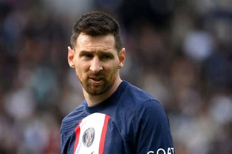 Siffler Messi Pour Son Dernier Match Est Lamentable Yop L Frii