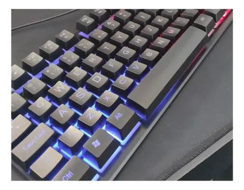 Teclado Gamer Keyboard Dpx con iluminación LED Abnt2 Dk13 con conexión