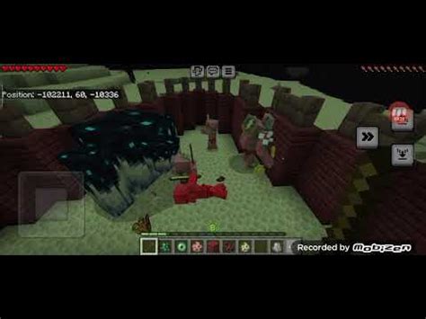 Ancient Sculk Golems Vs Ferrous Zombie Pigman Redstone Golem Minecraft