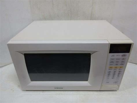 Samsung Microwave Model MW1150WA 1 100W 1 1 Cu Ft Missing Ground