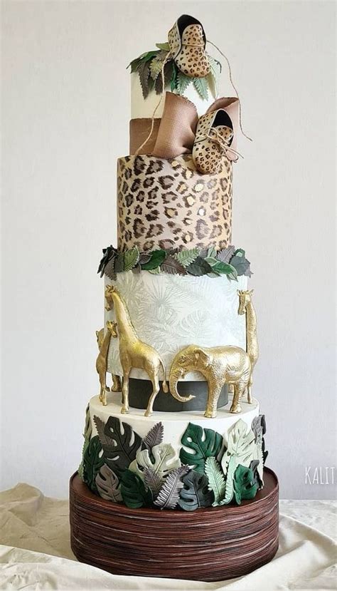 Pin By Eden Lecea On Cake Designs And Inspo Safari Birthday Cakes