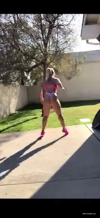 STACKED Thick PAWG MILF Working Out Outdoors In Thong