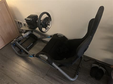 My simple and clean VR racing setup : r/simracing