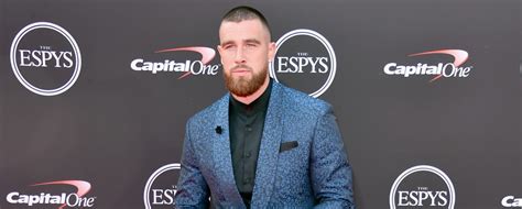 NFL Stars Jason and Travis Kelce Achieve Chart Success with Their Christmas Song "Fairytale of ...