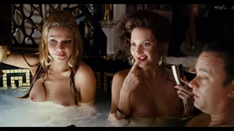 Cyia Batten Nude Pics P Gina