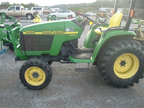 John Deere Tractors Compact Hp John Deere