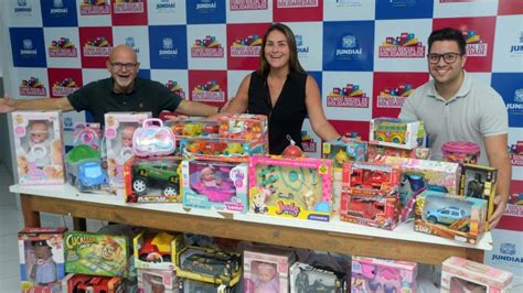 Natal Solid Rio Funcion Rios Da Dae Jundia Entregam Doa O De Brinquedos