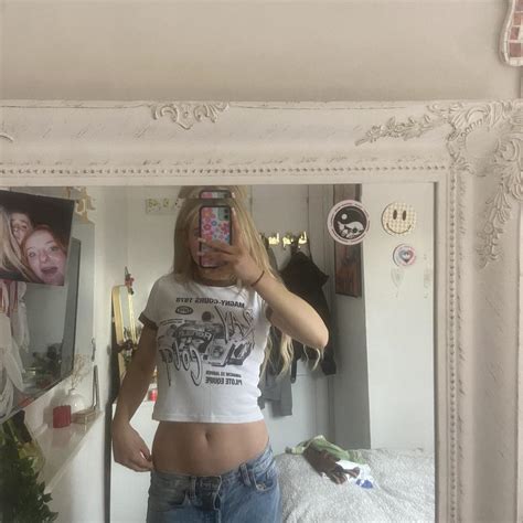 Brandy Melville Baby Tee White And Brown Worn Once Depop