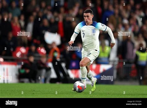 Qualifikation Zur Uefa Euro In Italien Fotos Und Bildmaterial In