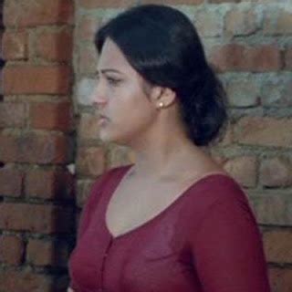 Tamil Desi Aunty Seema Hot Blouse Photos Mallu Surf