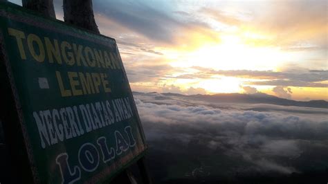 Penginapan Negri Di Atas Awan Lolai Ulasan Nayta Villa Lolai