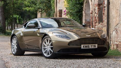 2017 Aston Martin DB11 First Drive