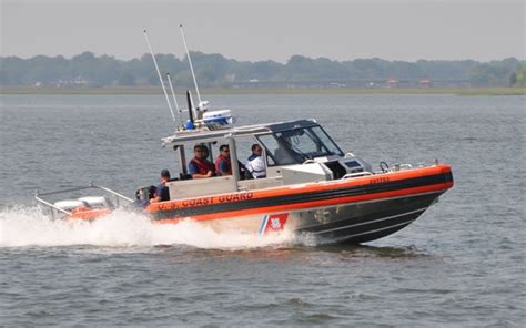 World Defence News: Metal Shark Boats showcases its RB-S Patrol Boats ...